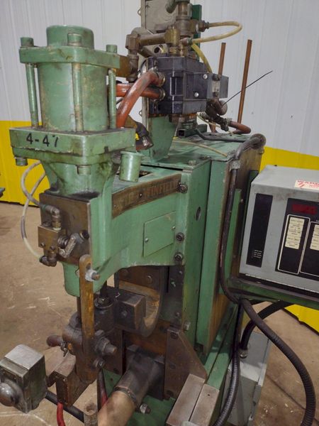 30 KVA X 8" TAYLOR WINFIELD AIR OPERATED SPOT WELDER: STOCK #20249