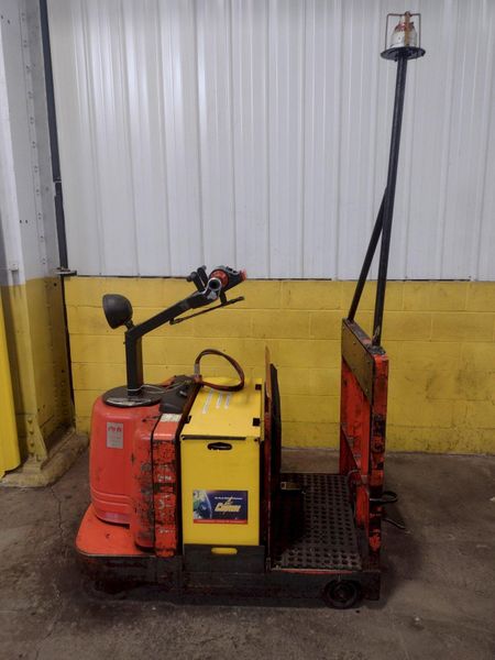 10,000 LB TOYOTA MODEL #6TB50 ELECTRIC CART & TOW TRUCK: STOCK #16219