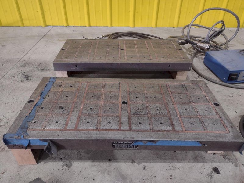 14" x 29" TECNOMAGNETE MODEL #QX408UMK6 MAGNETIC SURFACE CHUCK & CONTROLS: STOCK #20552