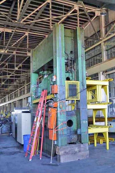 600 Ton Pacific Straight Side Hydraulic Press
