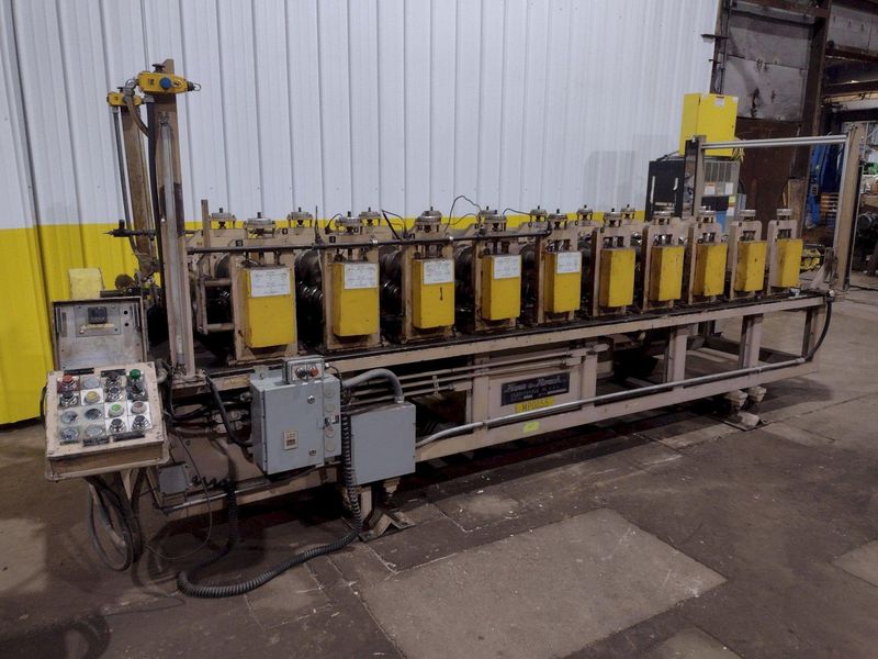 10 STAND X 2.5" X 21" KANE & ROACH MODEL #2ST-CRFM ADJUSTABLE WIDTH "C & Z PROFILE" ROLLFORMER: