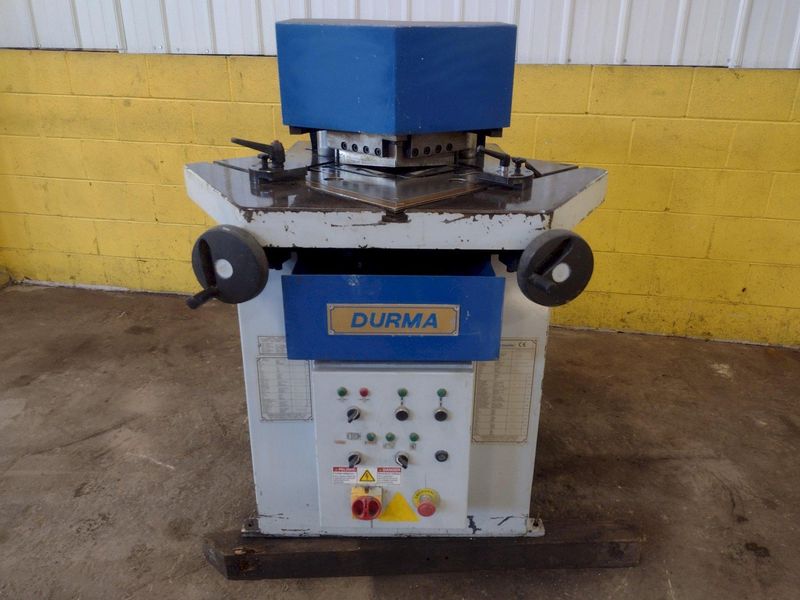 8" x 8" DURMA HYDRAULIC NOTCHER: STOCK 16438