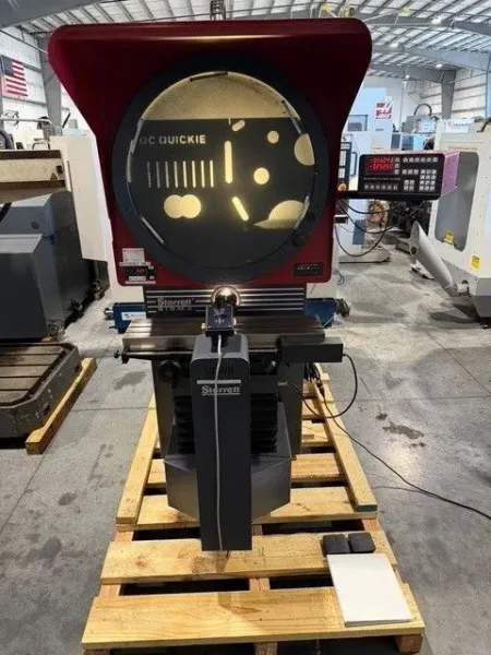 31.5” STARRETT HC-800 Optical Comparator DRO 10X, 20X, 50X #7297