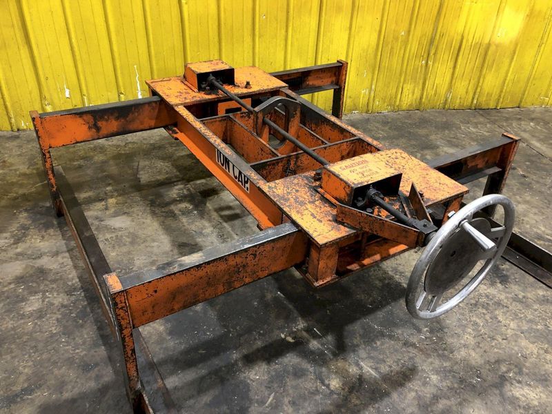 10,000 LBS X 84" X 26" TO 62" WIDE BUSHMAN ADJUSTABLE SHEET LIFTER:STOCK #18034
