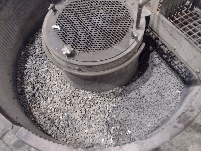 7 CUBIC FOOT X 48" SWECO MODEL #FMD7LR VIBRATORY BOWL PARTS FINISHER: STOCK #23140