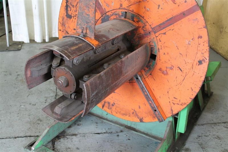 6000 LB X 30" SAMCO NON POWERED COIL REEL: STOCK 61654
