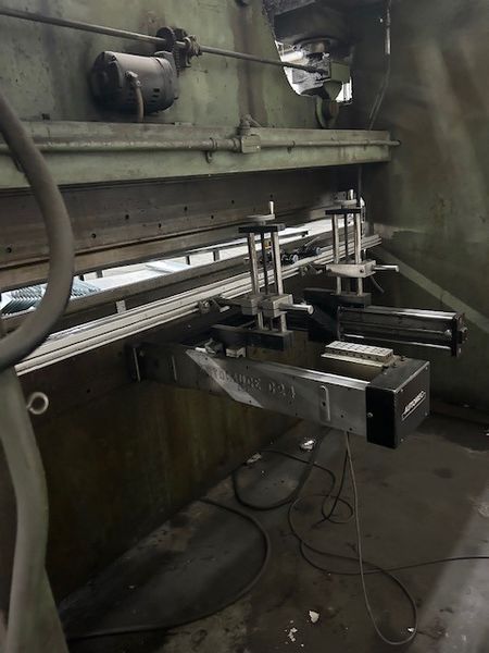 Chicago Dreis & Krump 810-R Mechanical Press Brake (#5306)
