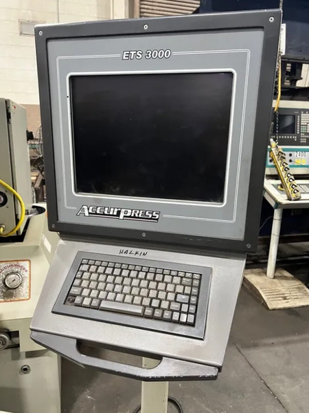 2007 Accurpress Advantage 713012 Hydraulic Press Brake (#5743)