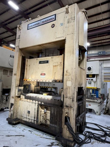 300 ton Clearing Niagara Straight Side Press For Sale Model SE2-300-84-48UH, Year 1995