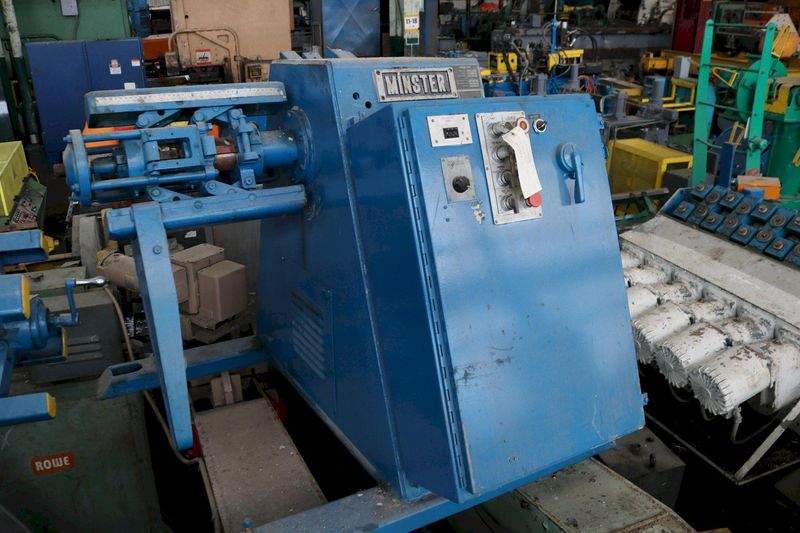 4000 LB MINSTER MOTORIZED COIL REEL: STOCK #19471