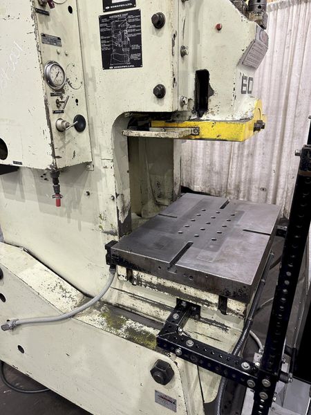 60 TON KOMATSU MODEL OBS60 OBI PRESS: STOCK #77670