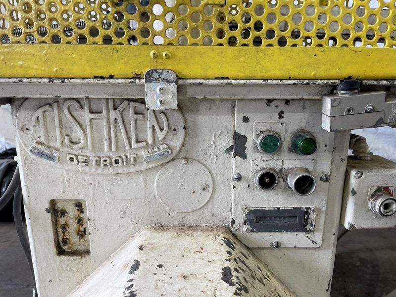 18 TON TISHKEN 2 POST CUTOFF PRESS: STOCK #76595