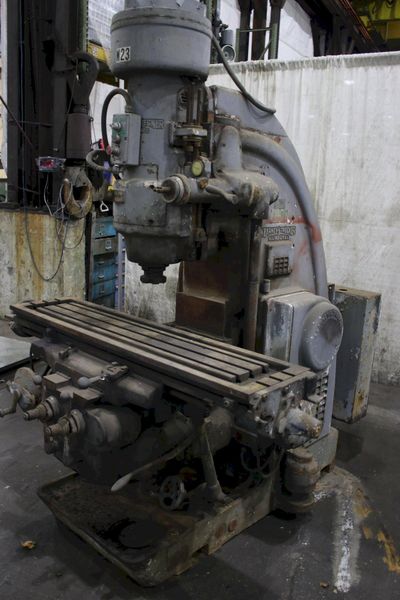 KEARNEY & TRECKER MODEL 210 CH VERTICLA MILL: STOCK #756532