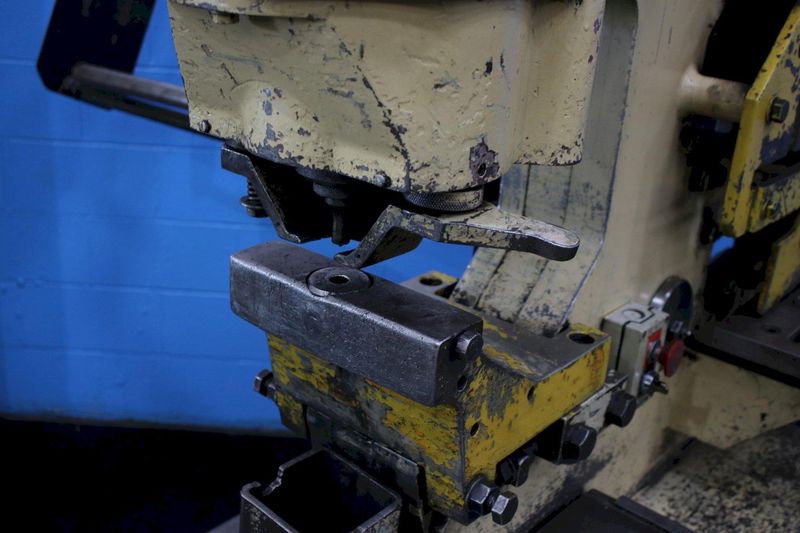 70 TON GEKA MODEL #70-S HYDRAULIC IRONWORKER; STOCK #75337