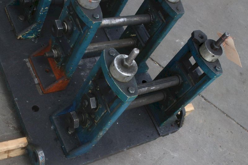 YODER MODEL # M 1-1/2" ROLLFORMING STAND: STOCK #75189