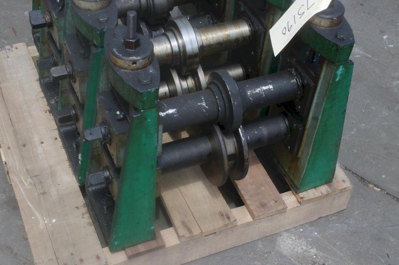 YODER ROLLFORMING STAND: STOCK #75190