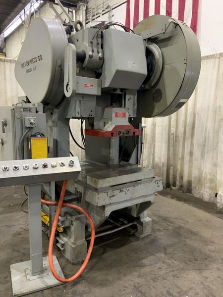 60 TON V & O BACK GEARED OBI PRESS: STOCK #80234