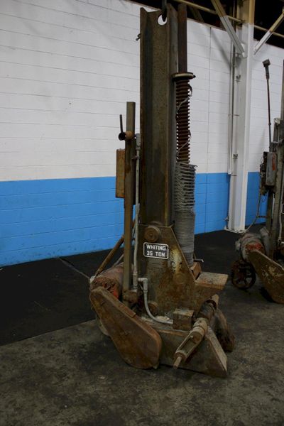 SET OF (2) 35 TON PORTABLE WHITING RAIL CAR JACK: STOCK #75655