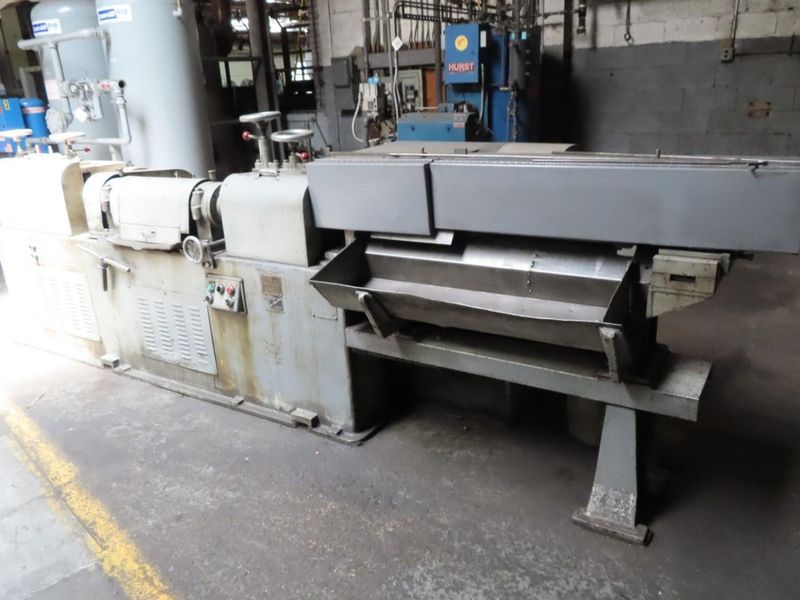 Shuster Model 3AV1 Wire Straightener (.250" - .500")