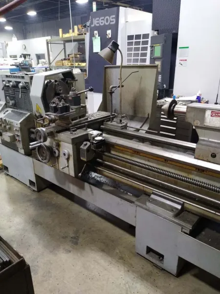 Tarnow TUJ-50M 22″ x 120″ Gap Bed Engine Lathe