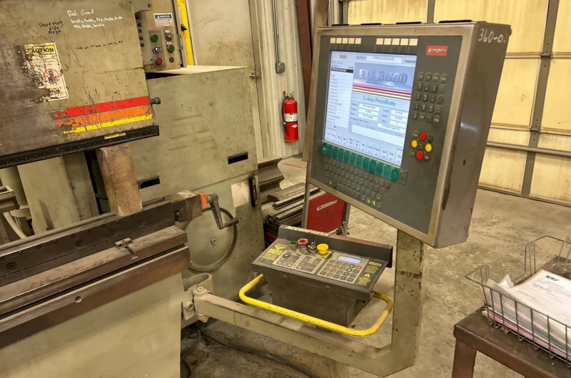 2010 Accurpress 732010 Advantage Hydraulic Press Brake (#5806)