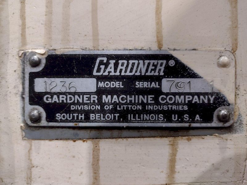 12" x 36" GARDNER MODEL #1236 HYDRAULIC HORIZONTAL SURFACE GRINDER: STOCK #19300