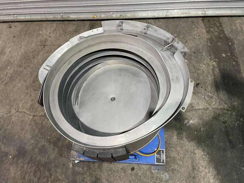 Feeder Innovations 25" CCW Vibratory Bowl