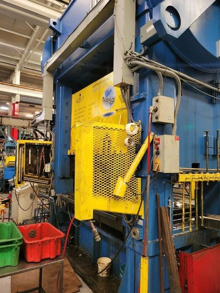 400 ton Niagara BP2-400-84-48 Used Straight Side Mechanical Metal Stamping Press, Year 1980