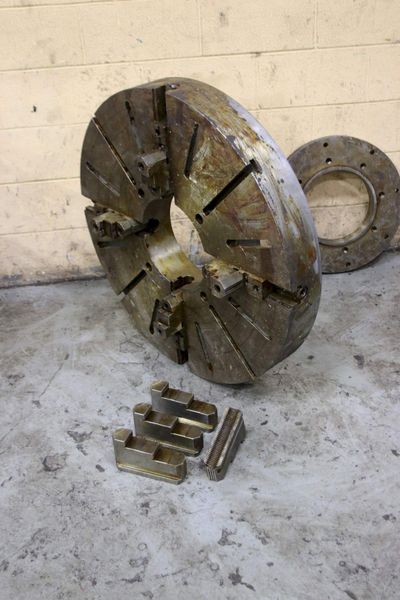 36" CUSHMAN 4 JAW CHUCK: STOCK # 71468