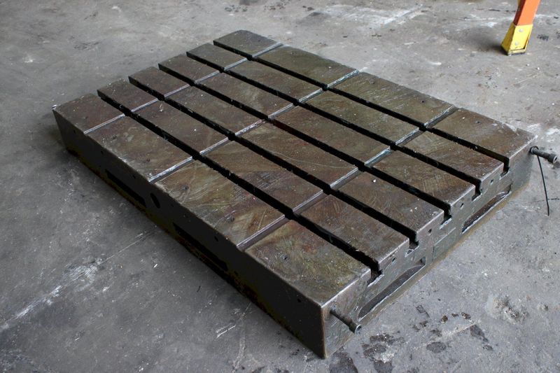 40" X 26" X 5-1/4 DEVLIEG T SLOTTED BOLSTER PLATE: STOCK #76529
