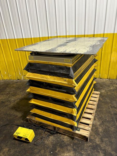 2500 LBS X 48" X 44" SOUTHWORTH MODEL #LS2.5-36 BACKSAVER  HYDRAULIC SCISSOR LIFT & TURN TABLE,