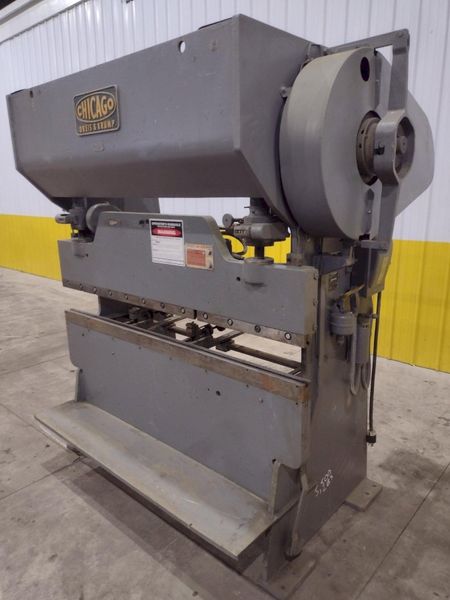30 TON X 6' X 14 GAUGE CHICAGO DREIS & KRUMP MODEL #56-A MECHANICAL PRESS BRAKE: STOCK #22761