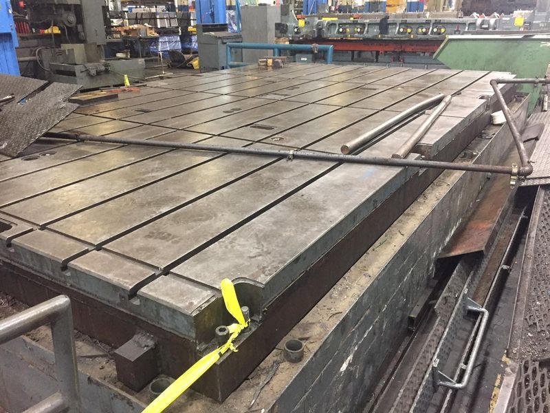 18' X 5'6" X 10" THICK GIDDINGS & LEWIS T-SLOTTED FLOOR PLATE: #67268