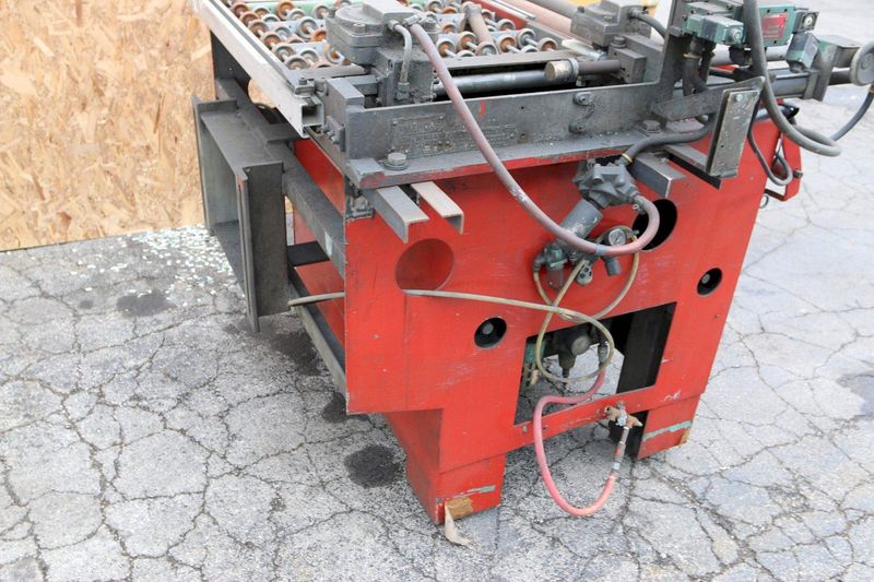 30" X .040 DALLAS EQUIPMENT AIR FEEDER  STOCK #68883