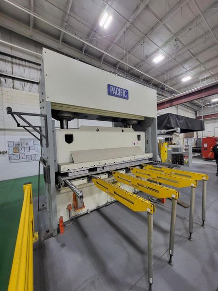 300 TON PACIFIC (NEW 2017) MODEL #300-OBL-10/60 STRAIGHT SIDE HYDRAULIC PRESS, 12" STROKE: STOCK
