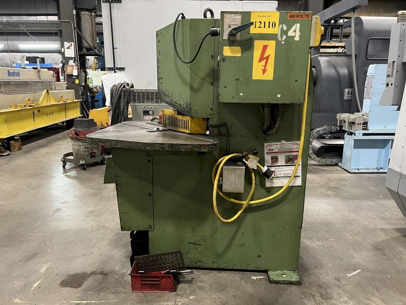 AMADA HYDRAULIC NOTCHER, MODEL CSH-200, 1/4" CAPACITY, 1979