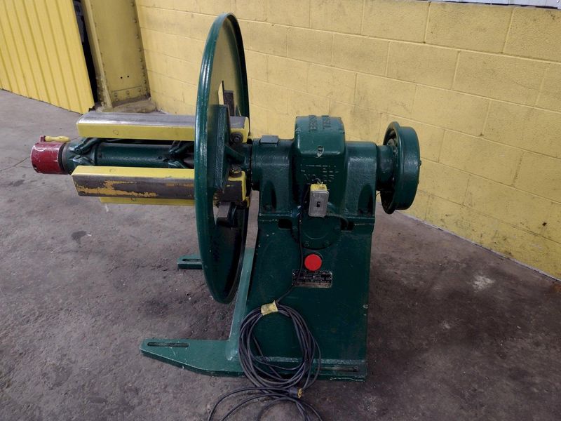 2500 LBS  x 18" LITTELL MODEL #25 PULL OFF COIL REEL UNCOILER: STOCK #16503