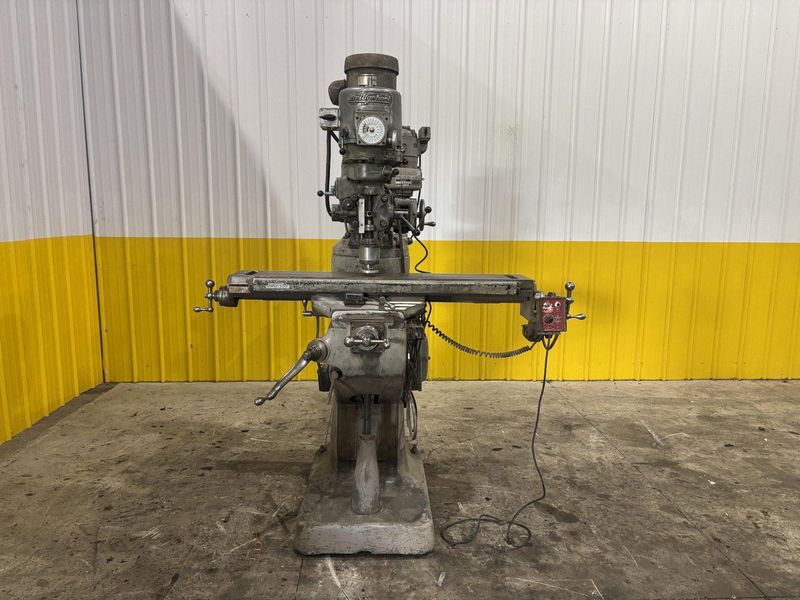 1.5 HP BRIDGEPORT VERTICAL RAM TYPE MILL & CHERRYING HEAD: STOCK #23195