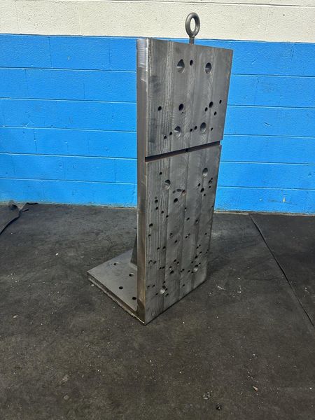 (1) 18" X 44" STEEL ANGLE PLATE:  STOCK #77112