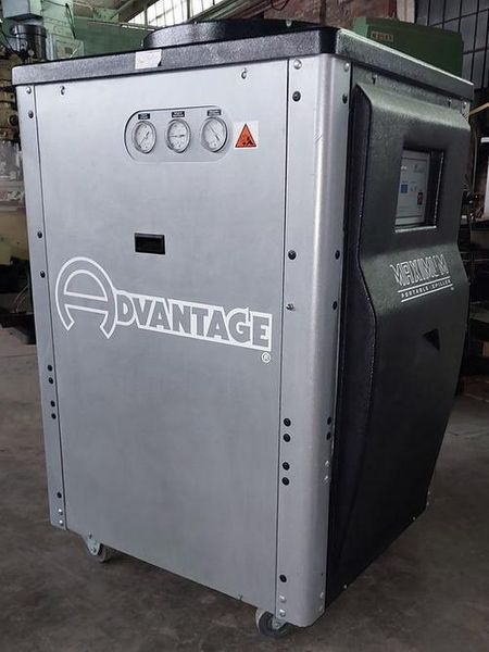 4 Ton ADVANTAGE Chiller Air Cooled