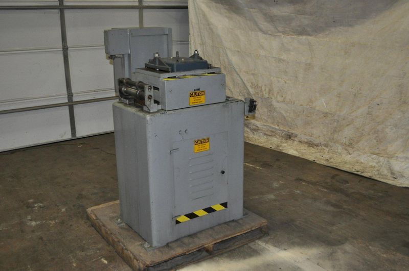 12" x .125" CWP COIL STRAIGHTENER
