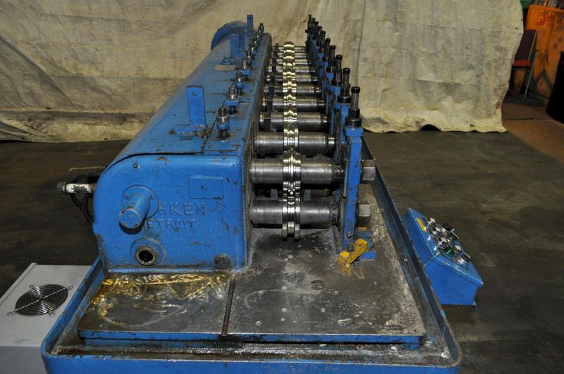 10 STAND X 8" TISHKEN ROLLFORMER 1.5" SHAFT