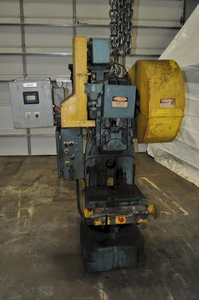 25 TON ROUSSELLE HORN PRESS