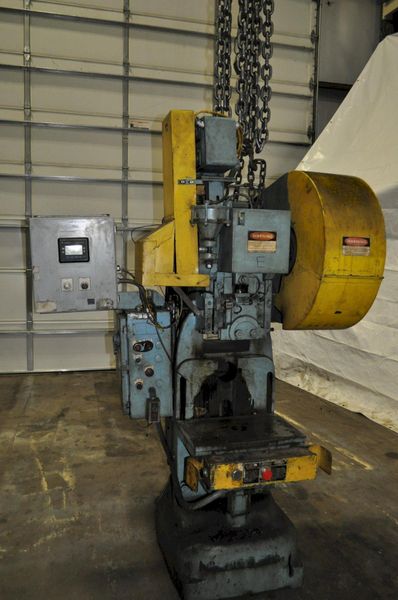 25 TON ROUSSELLE HORN PRESS
