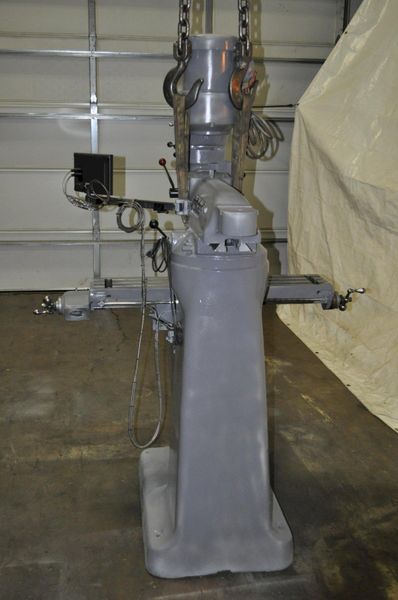 2 HP BRIDGEPORT VERTICAL MILL
