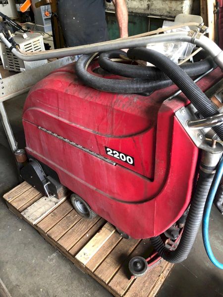 Cat Model 220  Walk Behind Floor Scrubber sweeper