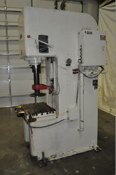 50 TON DENISON HYDRAULIC PRESS