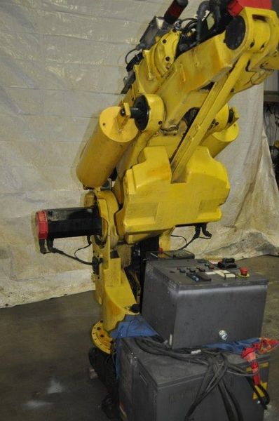 FANUC S 420iF 6 AXIS ROBOT