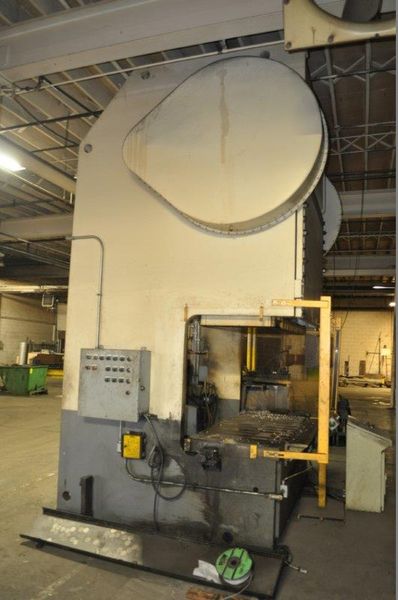 225 TON NIAGARA  DOUBLE CRANK GAP FRAME PRESS