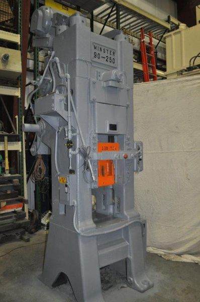 250 TON MINSTER KNUCKLE JOINT PRESS
